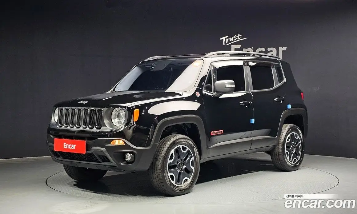Jeep Renegade 2017 2.0 автомат (гидро), фото 1 Jeep Renegade 2017 2.0 автомат (гидро), фото 1