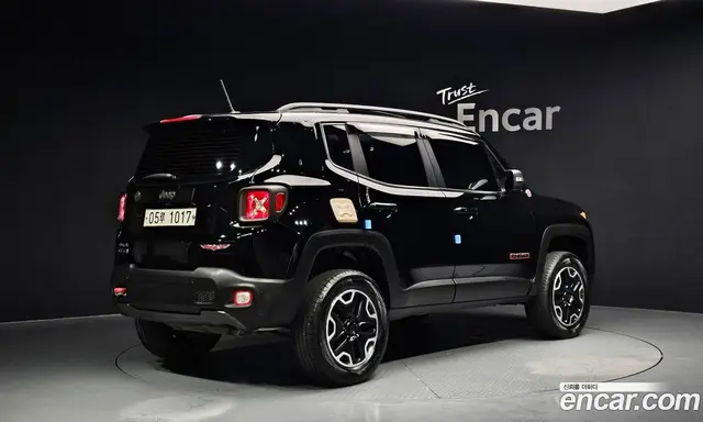 Jeep Renegade 2017 2.0 автомат (гидро), миниатюра 2 Jeep Renegade 2017 2.0 автомат (гидро), миниатюра 2