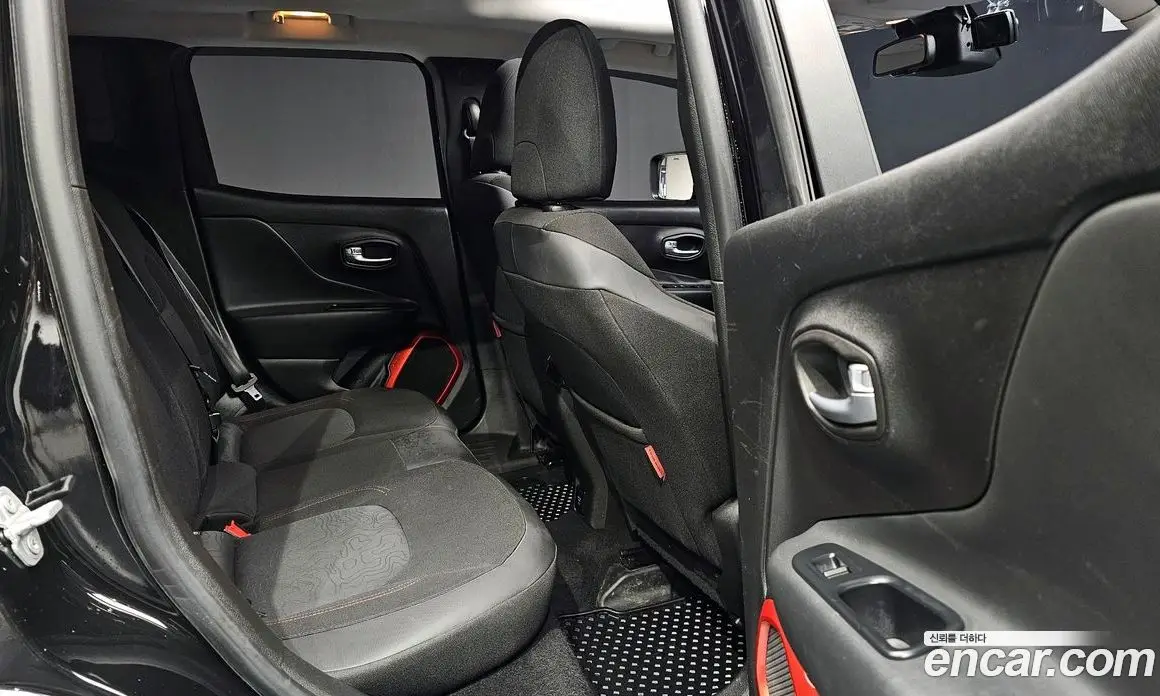 Jeep Renegade 2017 2.0 автомат (гидро), фото 11 Jeep Renegade 2017 2.0 автомат (гидро), фото 11