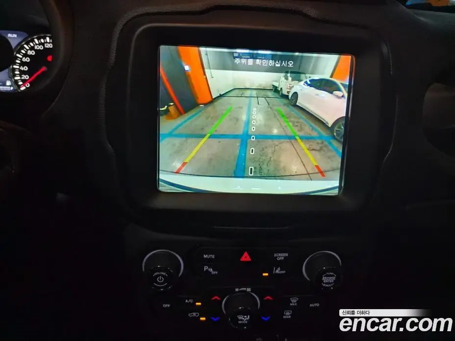 Jeep Renegade 2019 2.0 автомат (гидро), фото 10 Jeep Renegade 2019 2.0 автомат (гидро), фото 10
