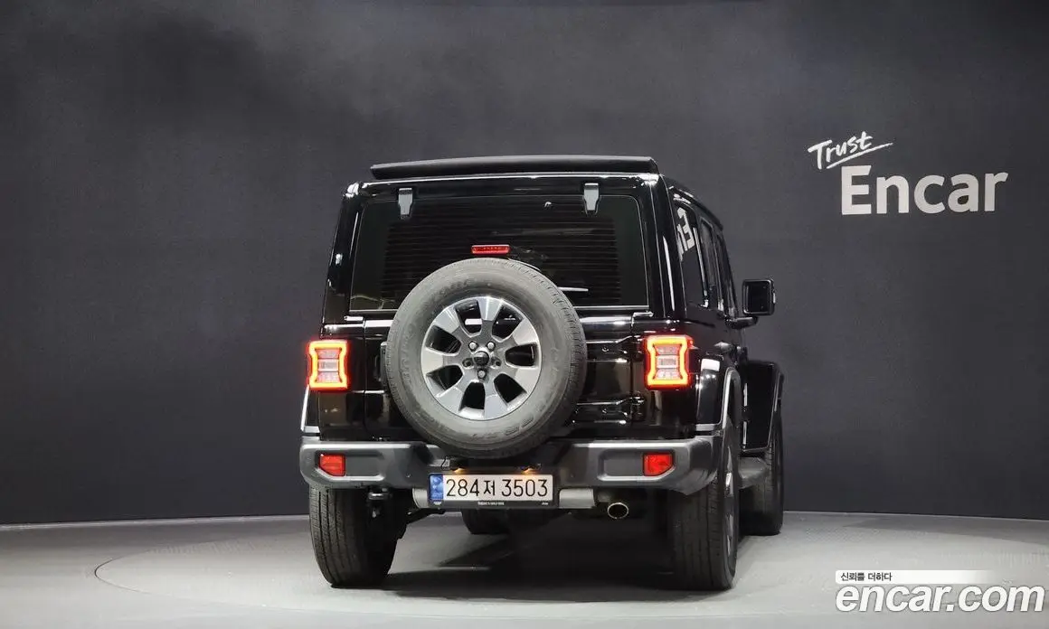 Jeep Wrangler 2022 2.0 автомат (гидро), фото 4