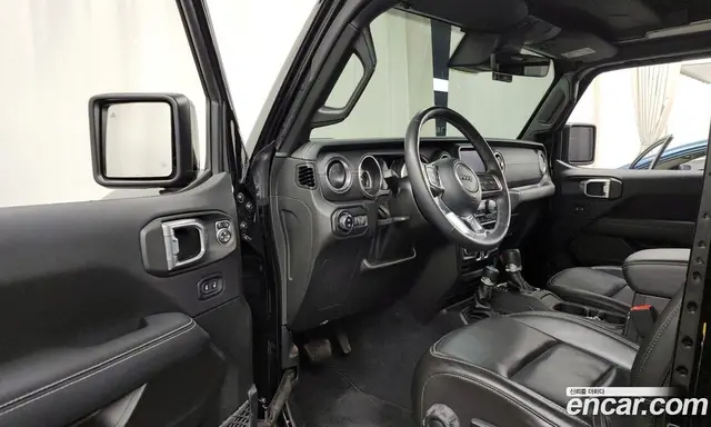Jeep Wrangler 2022 2.0 автомат (гидро), миниатюра 10