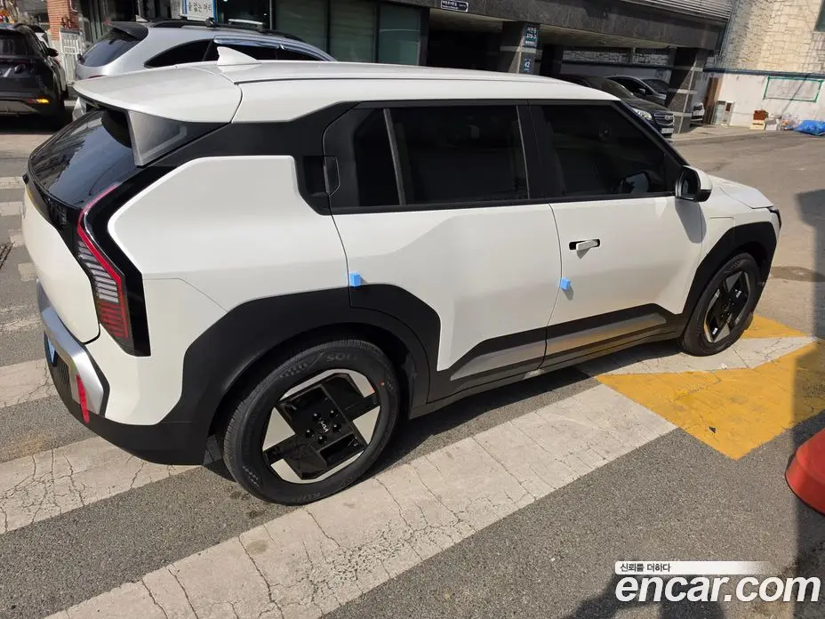 Kia EV3 2026 автомат (гидро), фото 2 Kia EV3 2026 автомат (гидро), фото 2