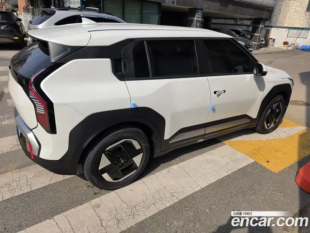 Kia EV3 2026 автомат (гидро), миниатюра 2 Kia EV3 2026 автомат (гидро), миниатюра 2