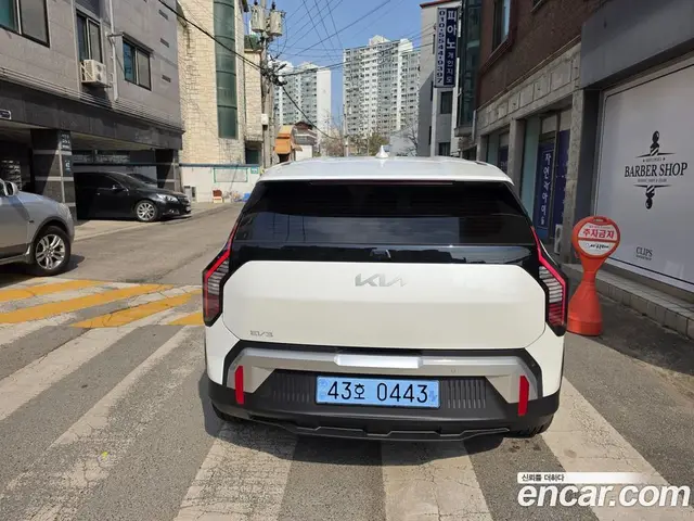 Kia EV3 2026 автомат (гидро), миниатюра 4 Kia EV3 2026 автомат (гидро), миниатюра 4