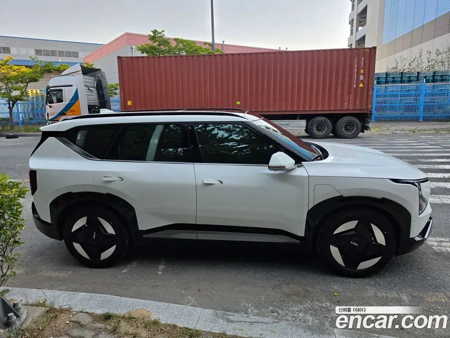 Kia EV5 2026 автомат (гидро), фото 5 Kia EV5 2026 автомат (гидро), фото 5