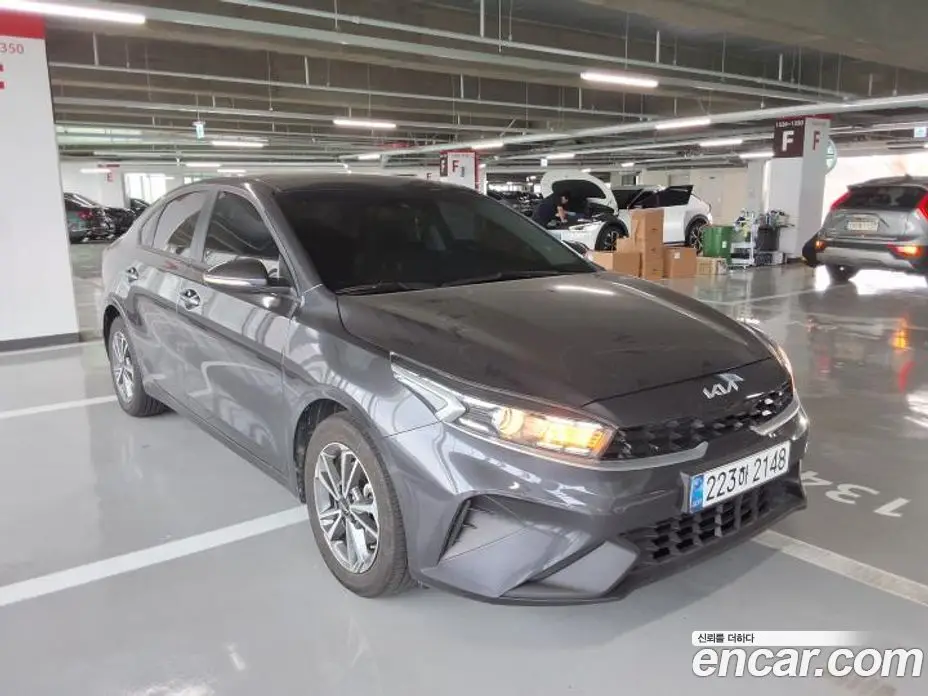 Kia K3 2024 1.6 автомат (гидро), фото 8 Kia K3 2024 1.6 автомат (гидро), фото 8