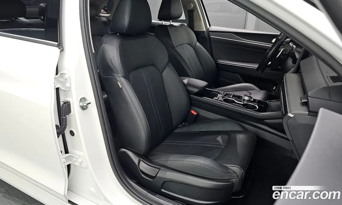 Kia K5 (Optima) 2023 2.0 автомат (гидро), фото 12 Kia K5 (Optima) 2023 2.0 автомат (гидро), фото 12