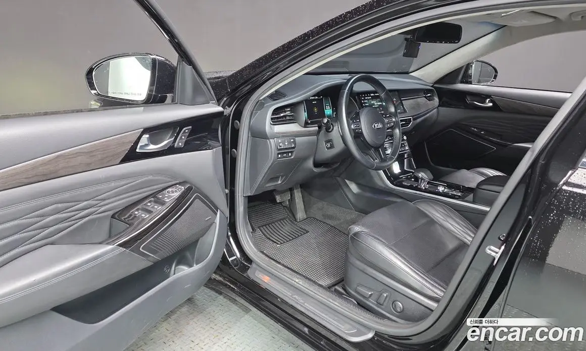 Kia K7 2020 2.5 автомат (гидро), фото 10 Kia K7 2020 2.5 автомат (гидро), фото 10