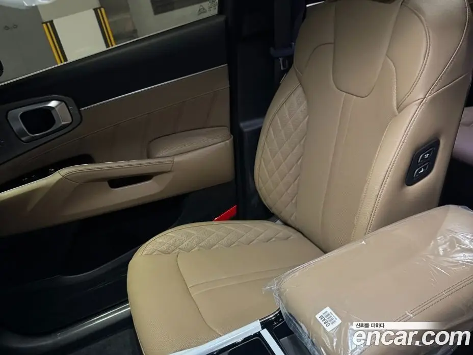 Kia Sorento 2026 1.6 автомат (гидро), фото 15 Kia Sorento 2026 1.6 автомат (гидро), фото 15