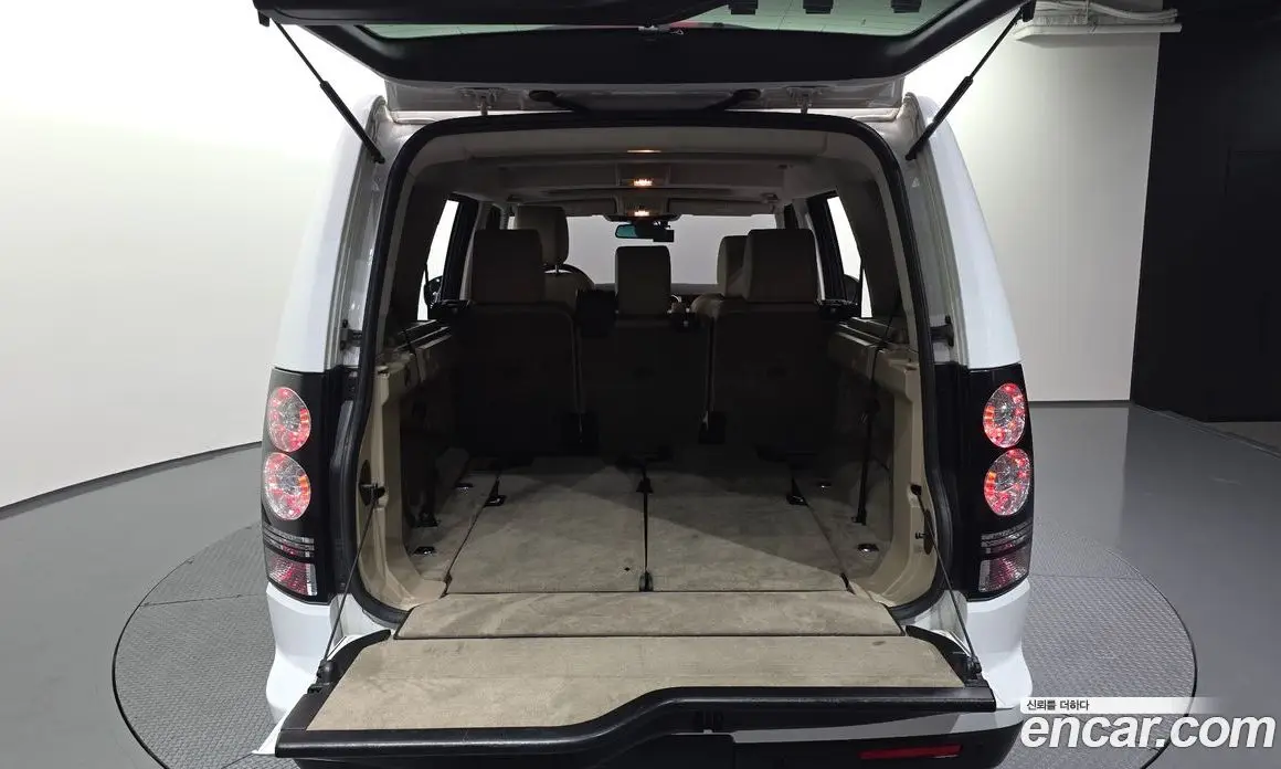 Land Rover Discovery 2016 3.0 автомат (гидро), фото 20