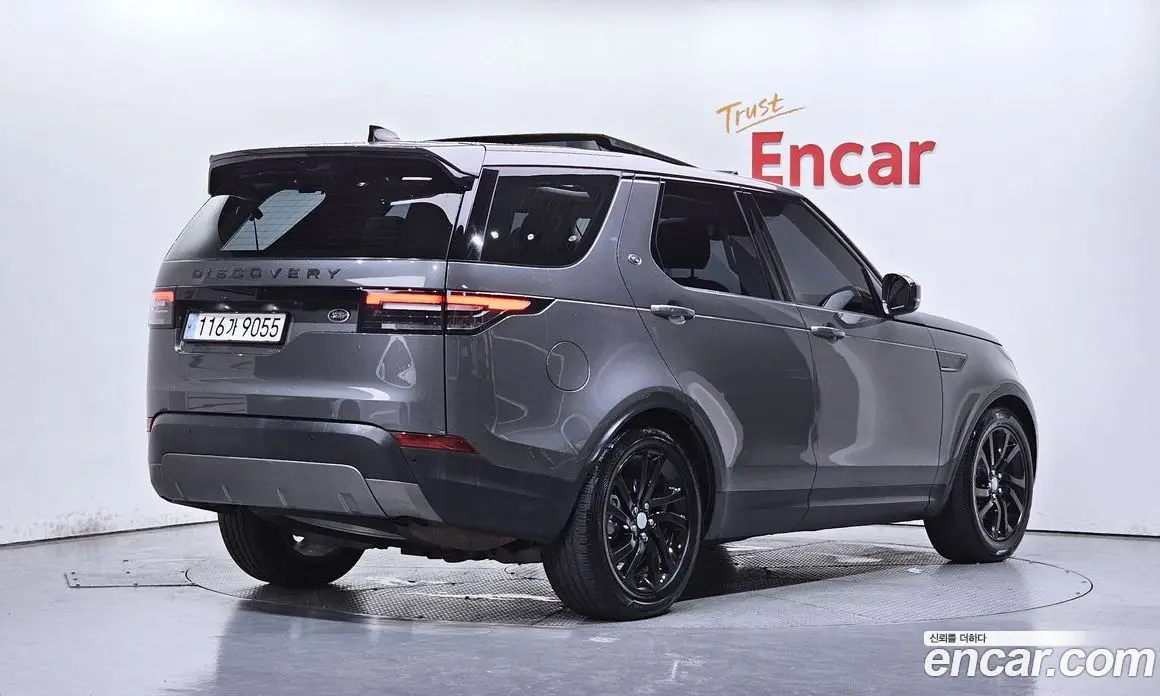 Land Rover Discovery 2018 2.0 автомат (гидро), фото 2 Land Rover Discovery 2018 2.0 автомат (гидро), фото 2