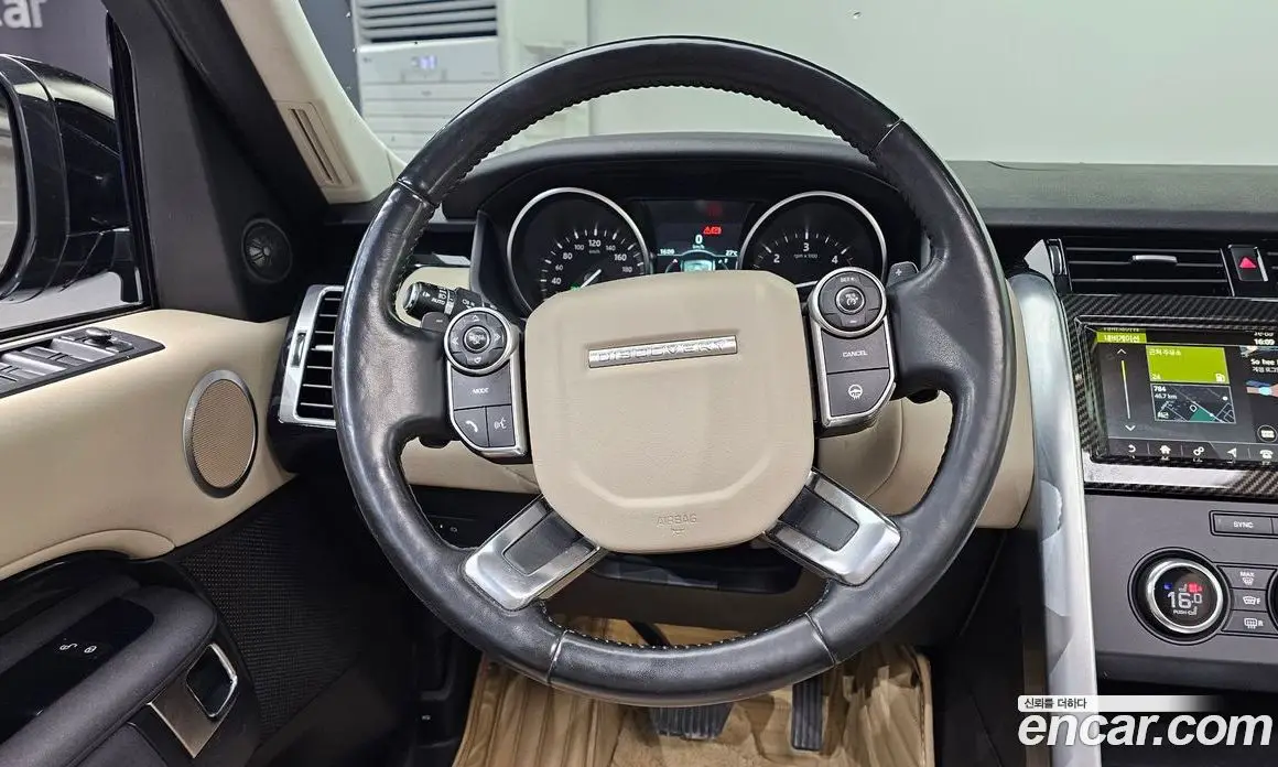 Land Rover Discovery 2018 2.0 автомат (гидро), фото 13 Land Rover Discovery 2018 2.0 автомат (гидро), фото 13