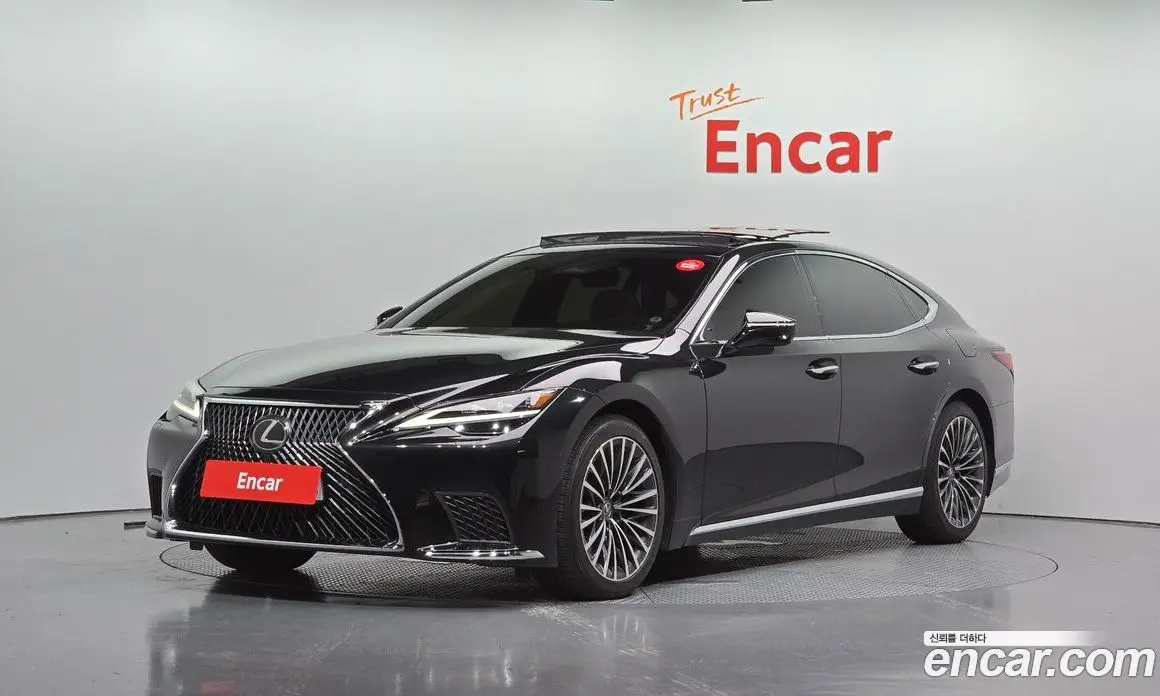Lexus LS 2024 3.4 автомат (гидро), фото 1 Lexus LS 2024 3.4 автомат (гидро), фото 1