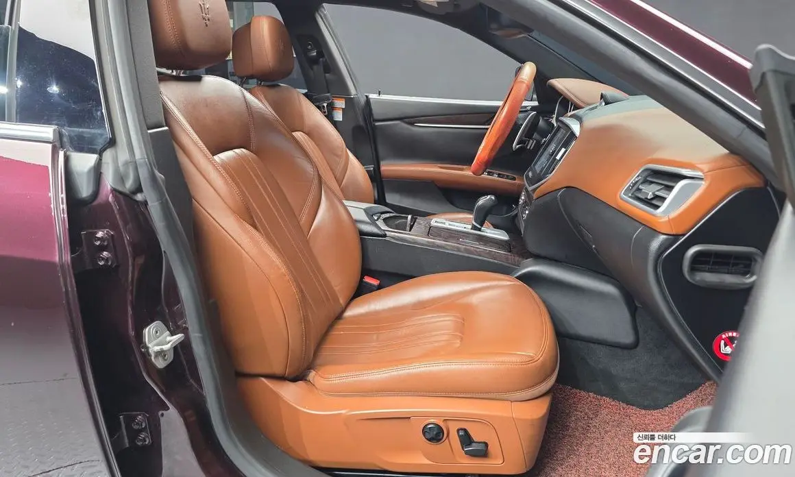 Maserati Ghibli 2015 3.0 автомат (гидро), фото 11 Maserati Ghibli 2015 3.0 автомат (гидро), фото 11