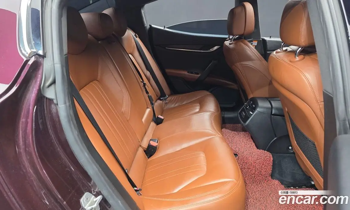 Maserati Ghibli 2015 3.0 автомат (гидро), фото 12 Maserati Ghibli 2015 3.0 автомат (гидро), фото 12