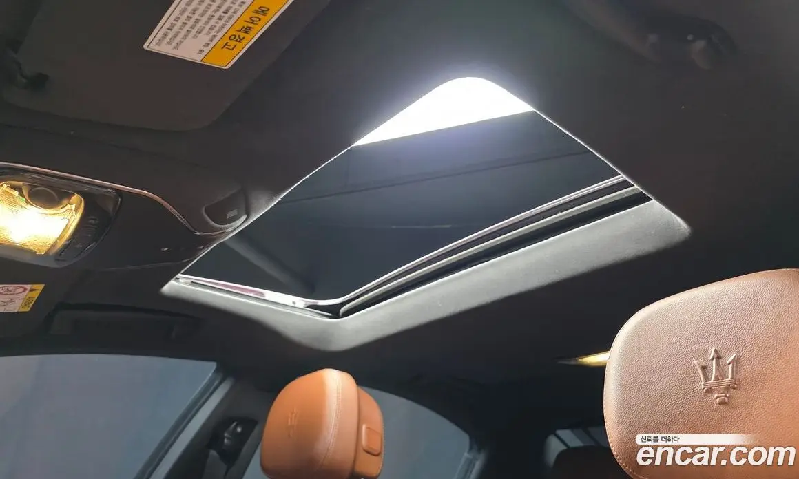 Maserati Ghibli 2015 3.0 автомат (гидро), фото 18 Maserati Ghibli 2015 3.0 автомат (гидро), фото 18
