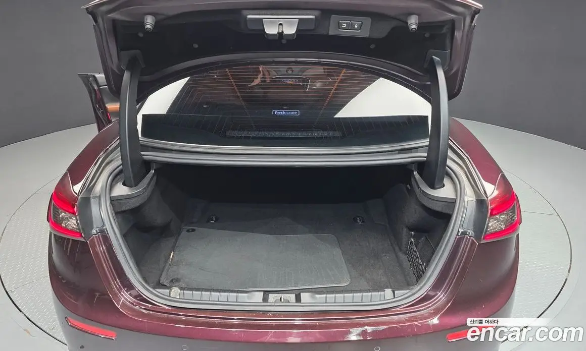 Maserati Ghibli 2015 3.0 автомат (гидро), фото 20 Maserati Ghibli 2015 3.0 автомат (гидро), фото 20