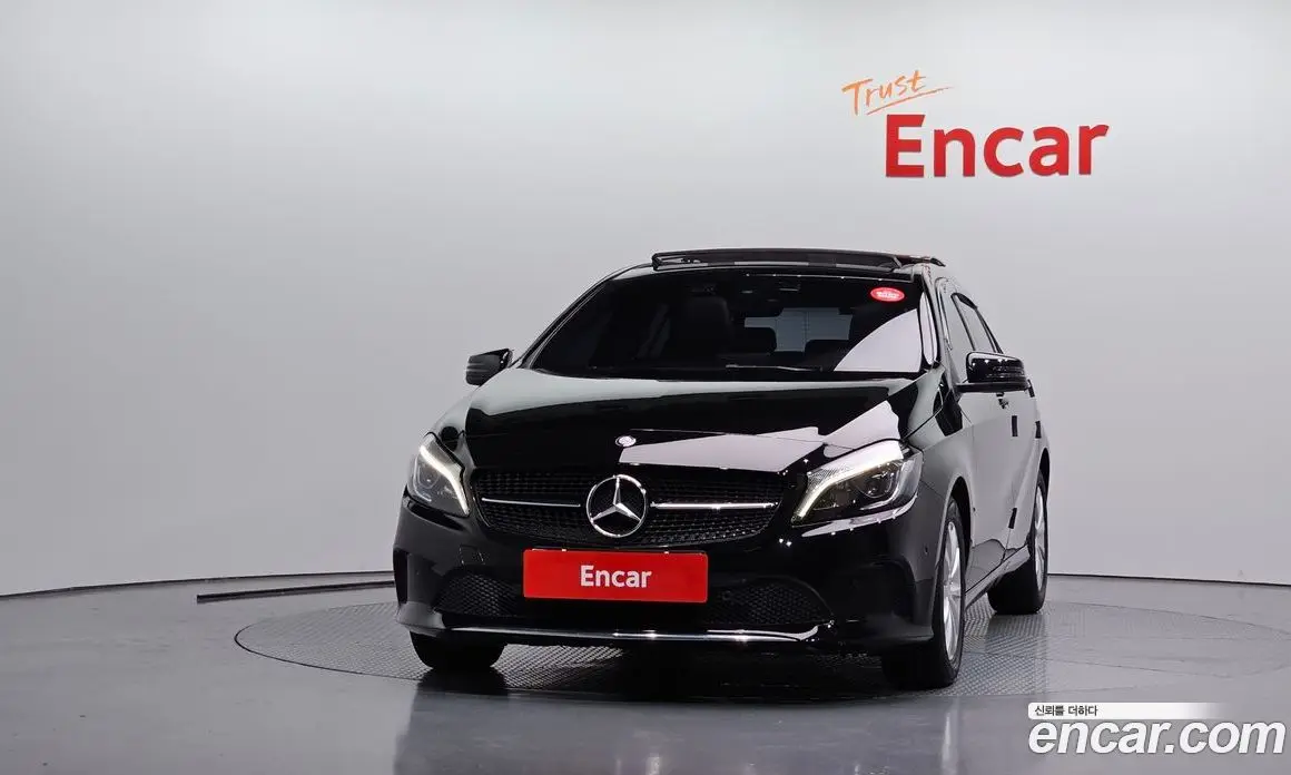Mercedes-Benz A-Class 2017 1.6 автомат (гидро), фото 3 Mercedes-Benz A-Class 2017 1.6 автомат (гидро), фото 3