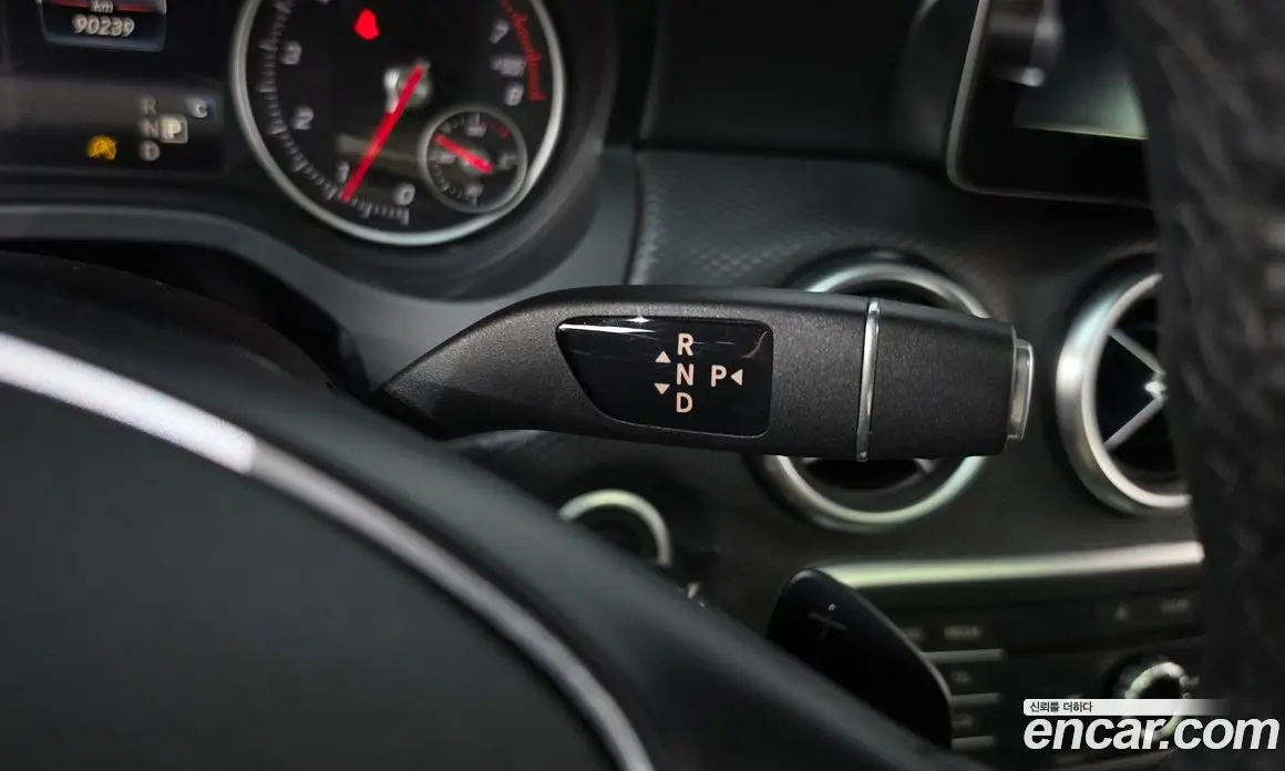 Mercedes-Benz A-Class 2017 1.6 автомат (гидро), фото 9