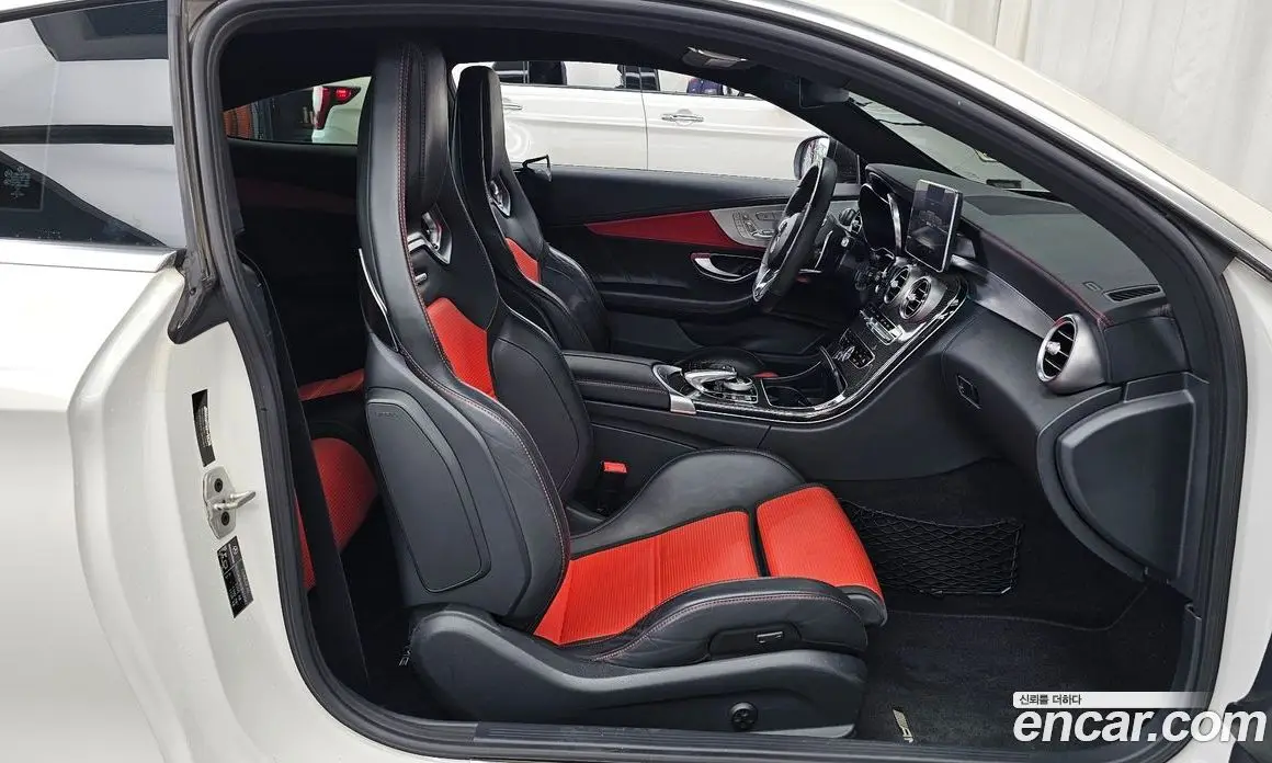 Mercedes-Benz C-Class 2017 4.0 автомат (гидро), фото 11 Mercedes-Benz C-Class 2017 4.0 автомат (гидро), фото 11