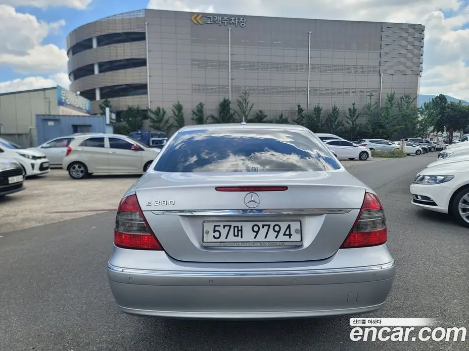 Mercedes-Benz E-Class 2009 3.0 автомат (гидро), фото 6