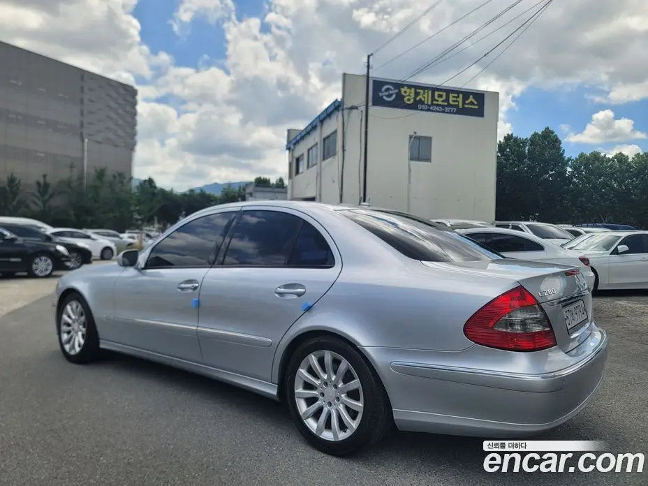 Mercedes-Benz E-Class 2009 3.0 автомат (гидро), фото 7