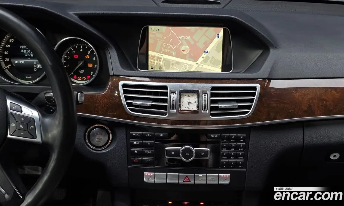 Mercedes-Benz E-Class 2015 3.5 автомат (гидро), фото 14 Mercedes-Benz E-Class 2015 3.5 автомат (гидро), фото 14