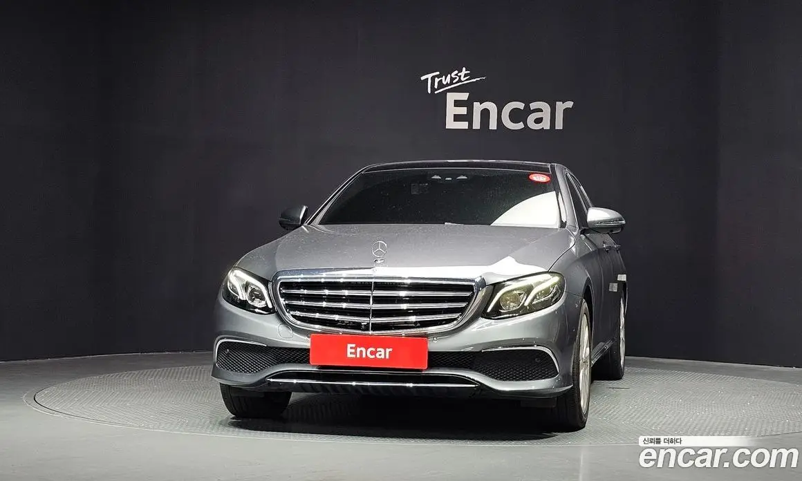 Mercedes-Benz E-Class 2017 2.0 автомат (гидро), фото 3