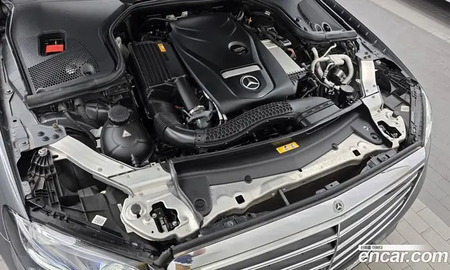 Mercedes-Benz E-Class 2017 2.0 автомат (гидро), миниатюра 6