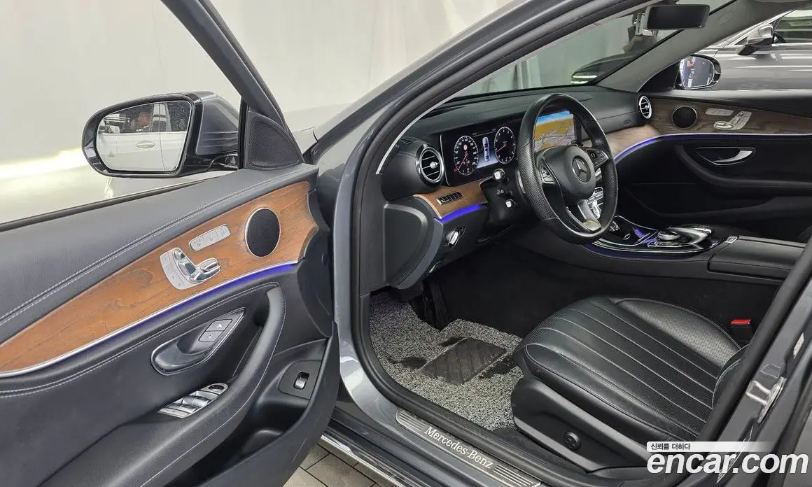 Mercedes-Benz E-Class 2017 2.0 автомат (гидро), фото 10