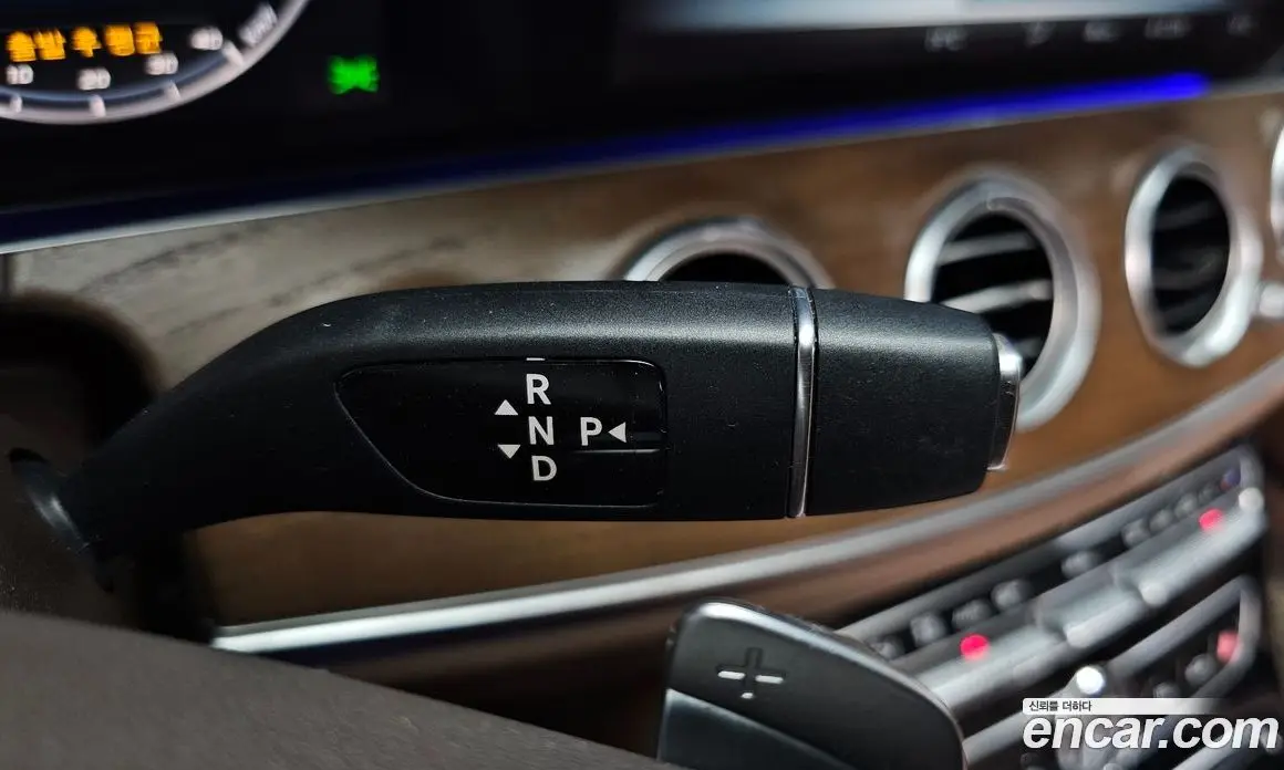 Mercedes-Benz E-Class 2018 2.0 автомат (гидро), фото 9 Mercedes-Benz E-Class 2018 2.0 автомат (гидро), фото 9