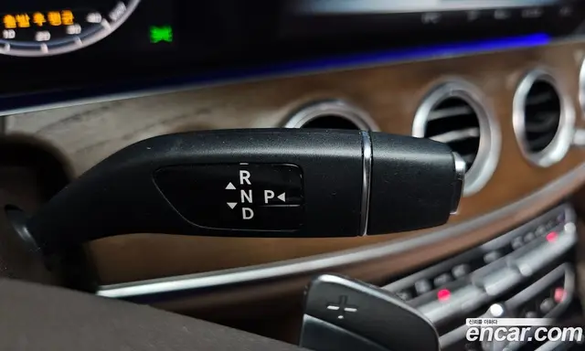 Mercedes-Benz E-Class 2018 2.0 автомат (гидро), миниатюра 9 Mercedes-Benz E-Class 2018 2.0 автомат (гидро), миниатюра 9