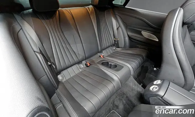 Mercedes-Benz E-Class 2022 2.0 автомат (гидро), миниатюра 11
