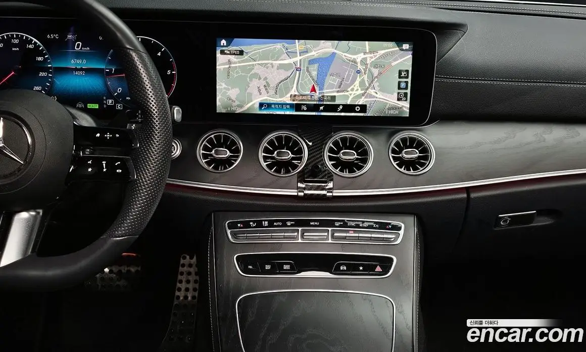 Mercedes-Benz E-Class 2022 2.0 автомат (гидро), фото 16