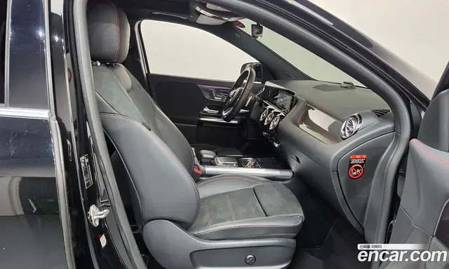 Mercedes-Benz GLA-Class 2020 2.0 автомат (гидро), миниатюра 11 Mercedes-Benz GLA-Class 2020 2.0 автомат (гидро), миниатюра 11