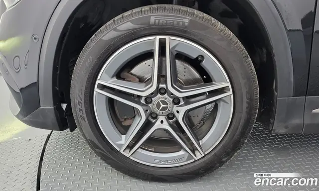 Mercedes-Benz GLA-Class 2020 2.0 автомат (гидро), миниатюра 5 Mercedes-Benz GLA-Class 2020 2.0 автомат (гидро), миниатюра 5