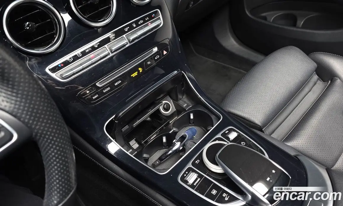 Mercedes-Benz GLC-Class 2018 2.0 автомат (гидро), фото 16 Mercedes-Benz GLC-Class 2018 2.0 автомат (гидро), фото 16
