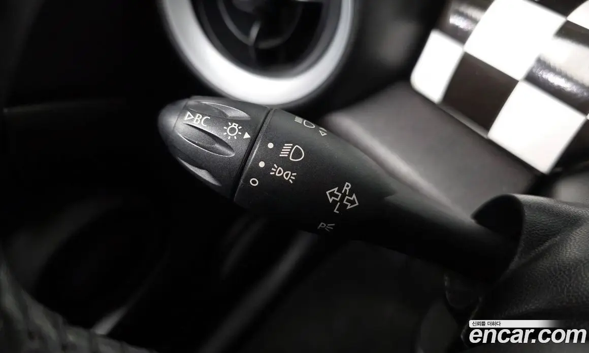 Mini Cooper 2013 1.6 автомат (гидро), фото 17