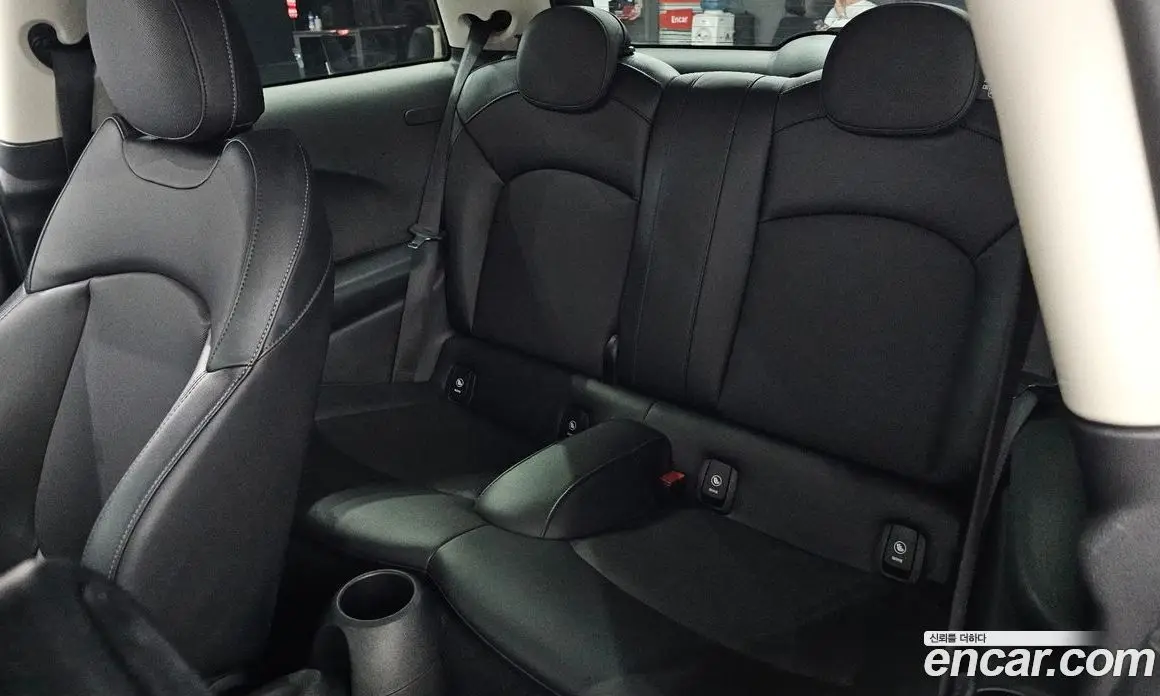 Mini Cooper 2017 1.5 автомат (гидро), фото 12