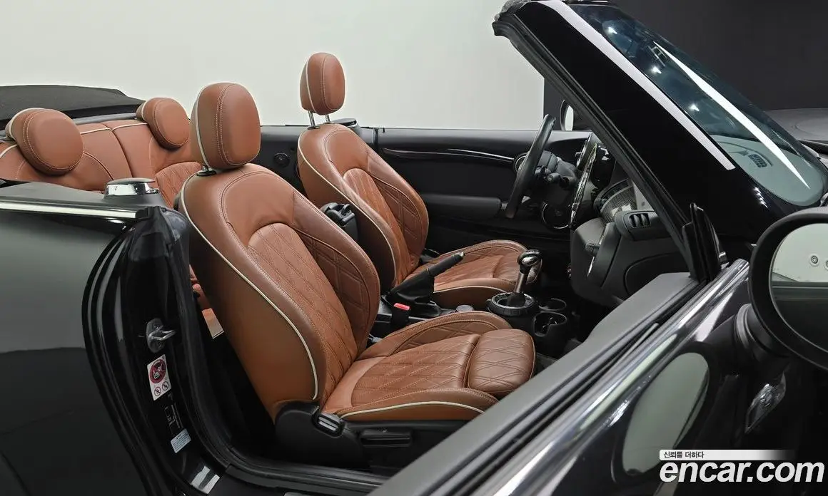 Mini Cooper Convertible 2017 2.0 автомат (гидро), фото 12