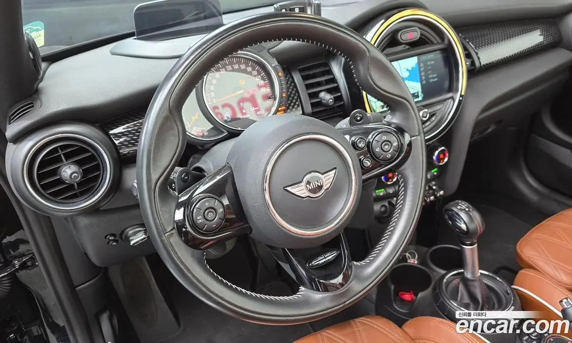 Mini Cooper Convertible 2017 2.0 автомат (гидро), фото 13