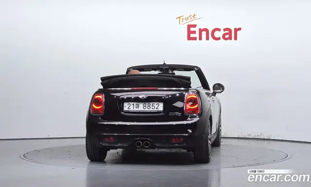 Mini Cooper Convertible 2017 2.0 автомат (гидро), миниатюра 4
