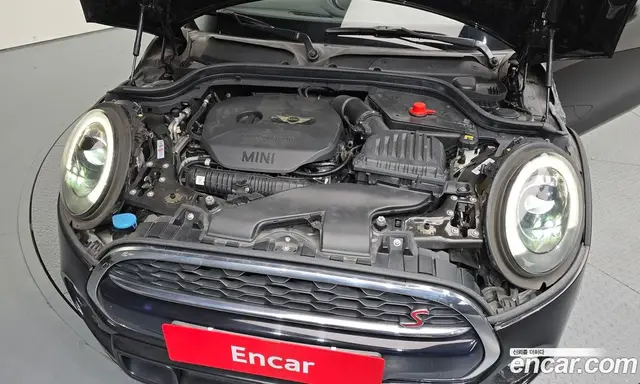 Mini Cooper Convertible 2017 2.0 автомат (гидро), миниатюра 6