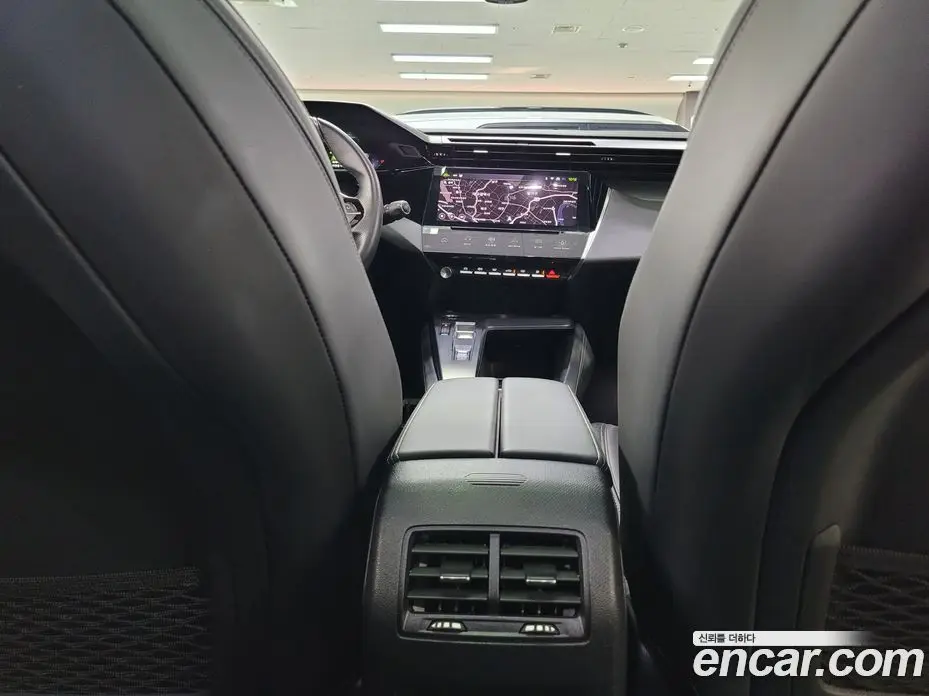Peugeot 408 2023 1.2 автомат (гидро), фото 16 Peugeot 408 2023 1.2 автомат (гидро), фото 16