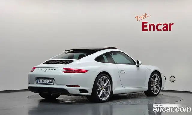 Porsche 911 2019 3.0 автомат (гидро), миниатюра 2