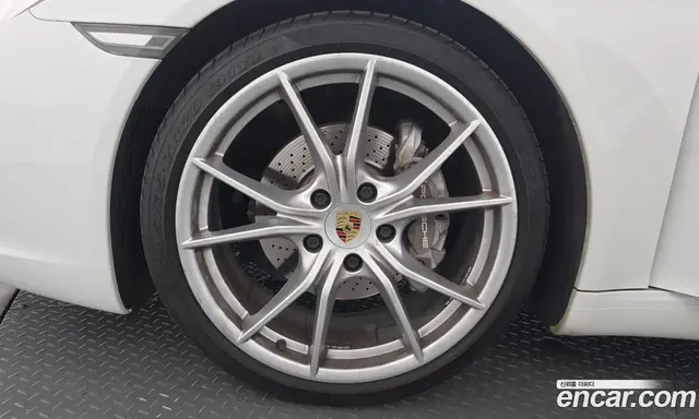 Porsche 911 2019 3.0 автомат (гидро), миниатюра 5