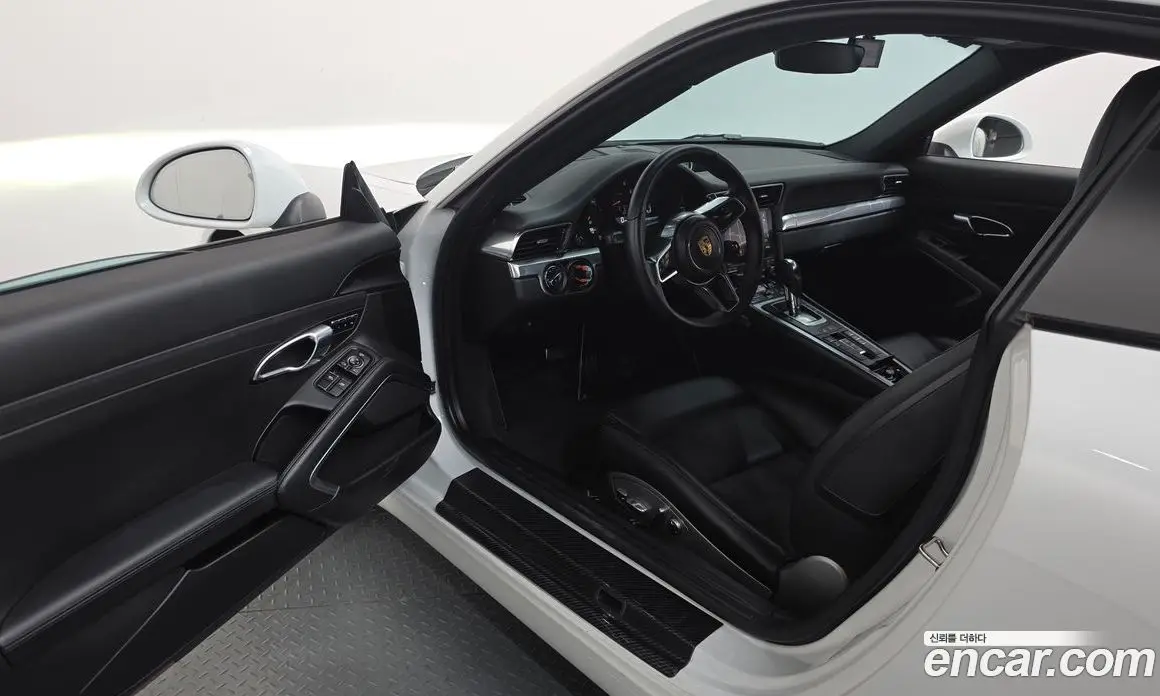Porsche 911 2019 3.0 автомат (гидро), фото 10