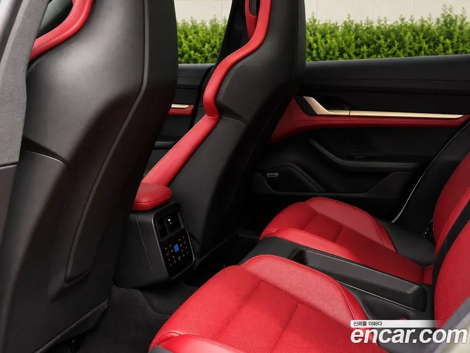 Porsche Taycan 2023 автомат (гидро), фото 13