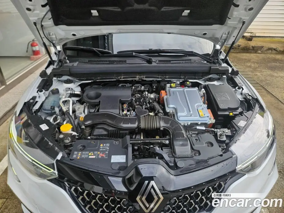 Renault (Samsung) Arkana 2024 1.6 автомат (гидро), фото 13 Renault (Samsung) Arkana 2024 1.6 автомат (гидро), фото 13